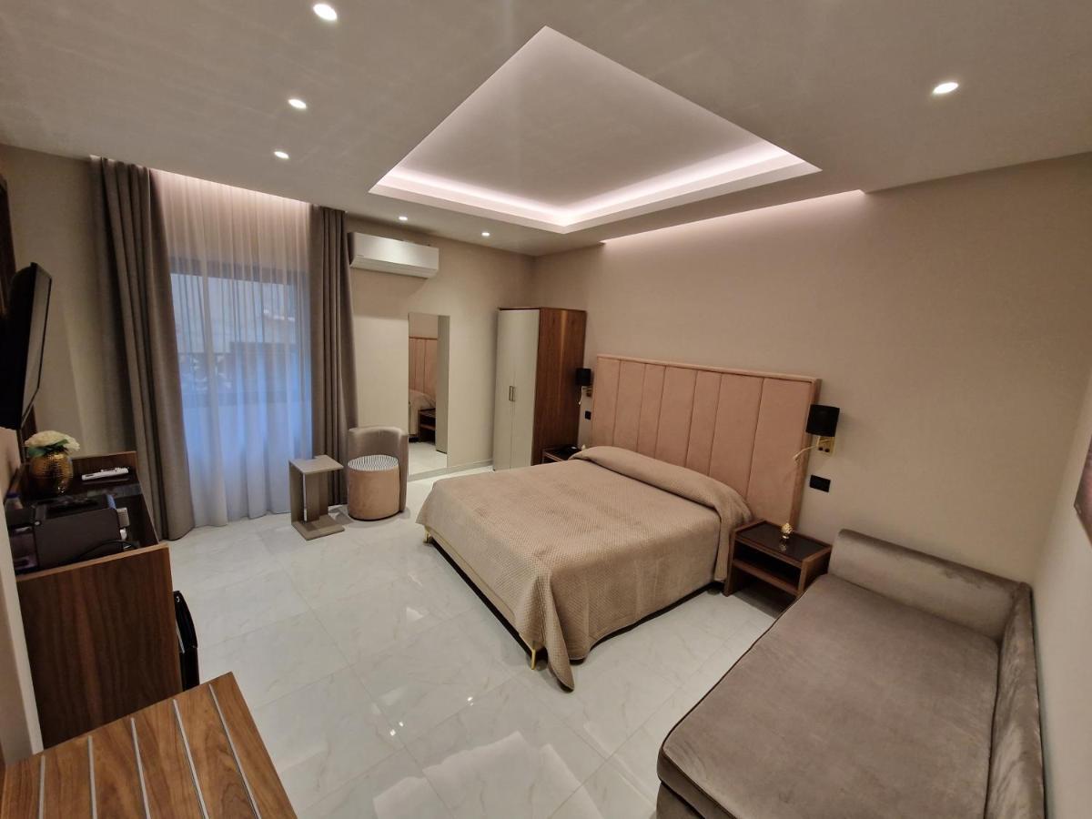 Beatus Suites And Rooms B&B Canicattì Esterno foto