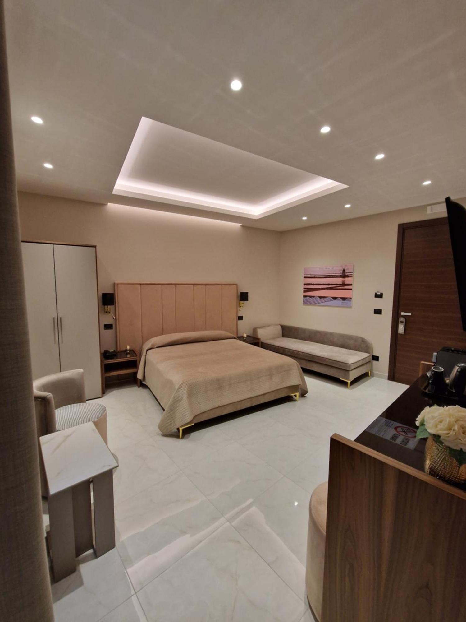 Beatus Suites And Rooms B&B Canicattì Esterno foto