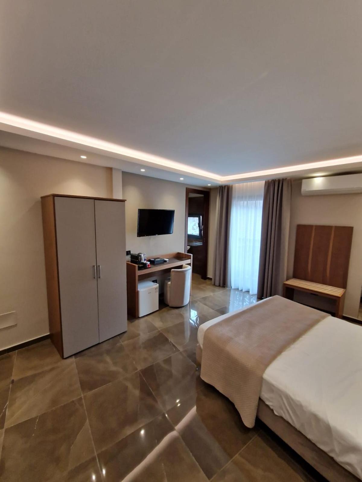 Beatus Suites And Rooms B&B Canicattì Esterno foto