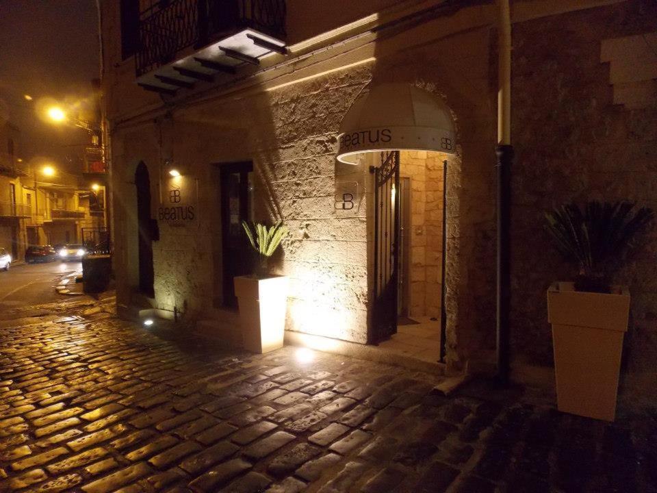 Beatus Suites And Rooms B&B Canicattì Esterno foto