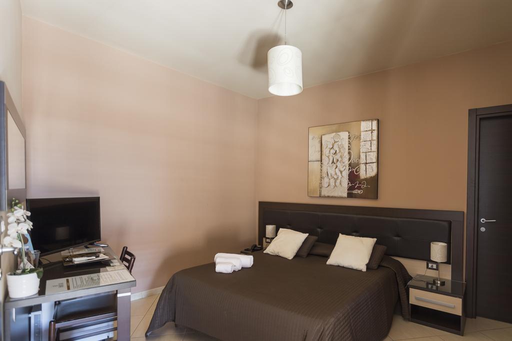 Beatus Suites And Rooms B&B Canicattì Esterno foto